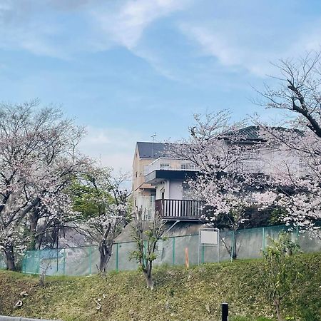 Отель ソフィアハウス横浜 -女性専用シェアハウス- Sopfia House Yokohama For Women Only Shared House Экстерьер фото
